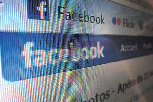 En Santiago aumentaron las amenazas y extorsiones a traveacutes de Facebook