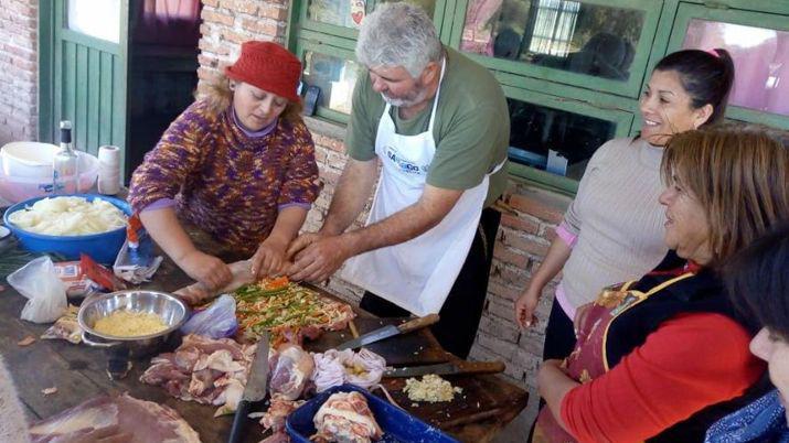 Capacitan a productores en el aprovechamiento de la cabra de refugo