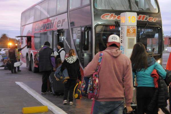 Habilitan venta de pasajes low cost pero empresas dudan de su aplicacioacuten