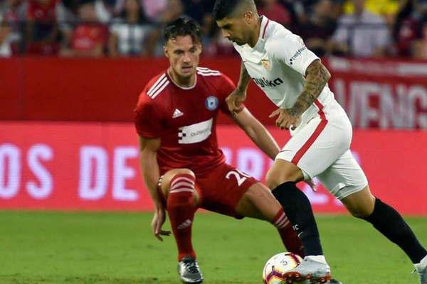 Sevilla avanza a paso firme y Atalanta quedoacute eliminado