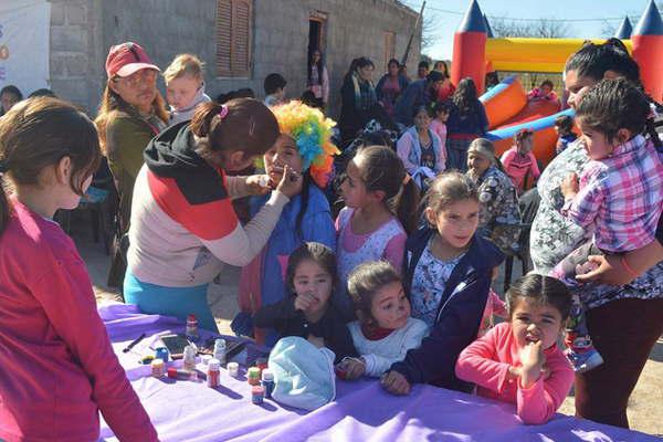 Los nintildeos tuvieron nuevos festejos en San Pedro y Choya