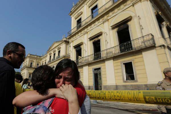 Indignacioacuten por falta de infraestructura para combatir semejante cataacutestrofe