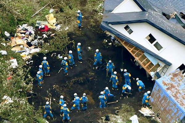 Japoacuten- ya son 16 los muertos por terremoto 