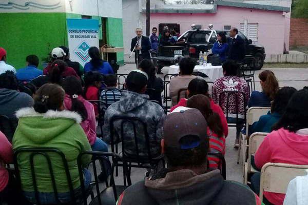 Provincia y municipio promueven la educacioacuten vial en La Daacutersena