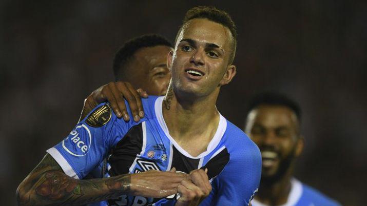 SEGUIacute EN VIVO  El Decano cae por goleada ante Gremio en Brasil