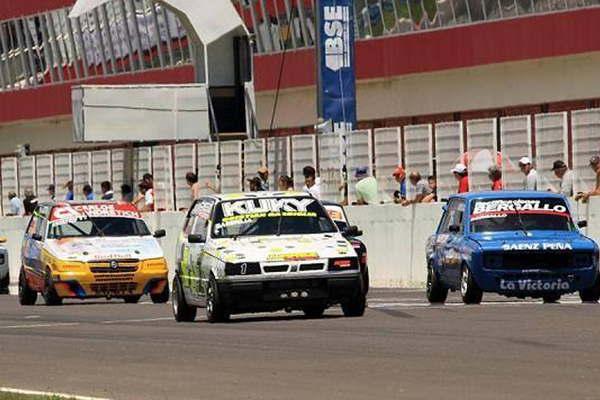 Rugen los motores en Las Termas 