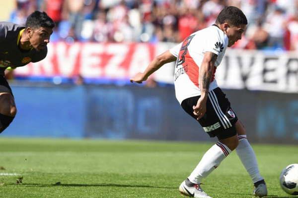 River se metioacute en semis y en otra pelea por un tiacutetulo