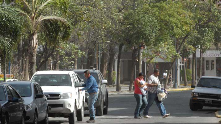 Desde mantildeana volveriacutean las altas temperaturas a Santiago