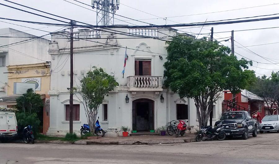 Antildeatuya- Camionero paroacute a descansar y le robaron la lona del chasis