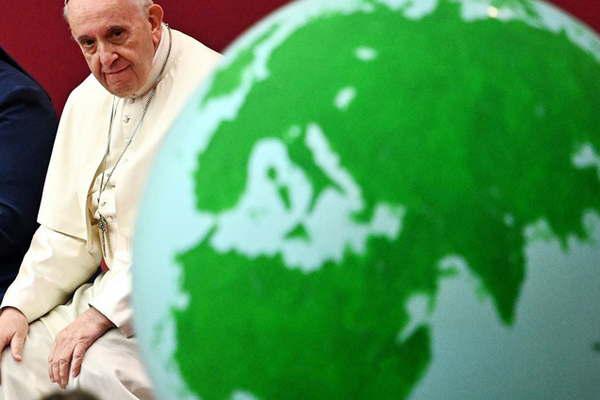 El papa Francisco revoluciona todas las comunicaciones del Vaticano