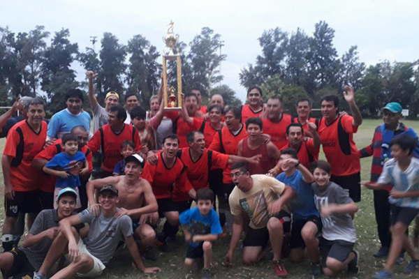 Ciencias Econoacutemicas se quedoacute con la Copa de Oro 