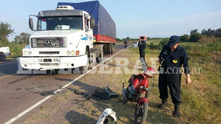 Dos motociclistas muertos tras choque frontal con un camión Foto- Archivo