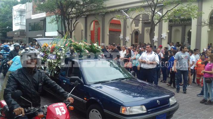 VIDEO  Con aplausos homenajearon a Lito Infante en la Municipalidad