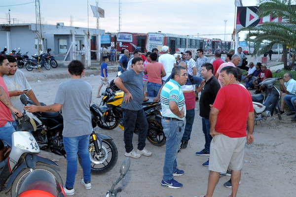 Sin acuerdo por la deuda que Ersa mantiene con sus trabajadores se agrava el conflicto 