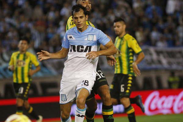 Racing no detiene su andar arrollador 