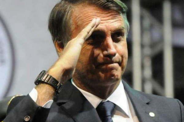 Bolsonaro retoma el mando luego de operado