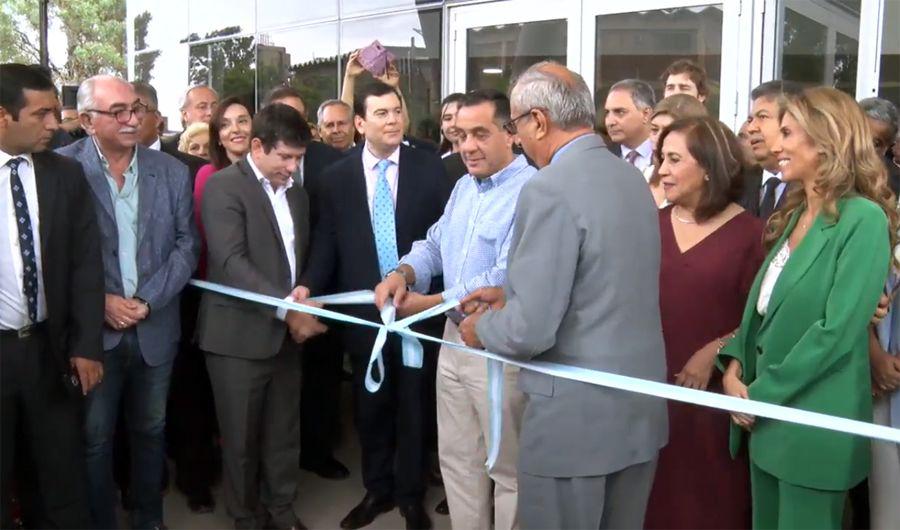 Zamora y el ministro Finocchiaro dejaron inaugurada la sede de la Facultad de Ciencias Meacutedicas