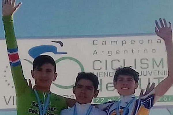 Joaquiacuten Paz subcampeoacuten argentino infanto juvenil