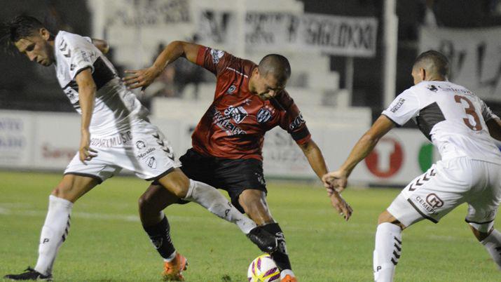 Estos son los afortunados que podraacuten ver Central Coacuterdoba-Gimnasia (J)