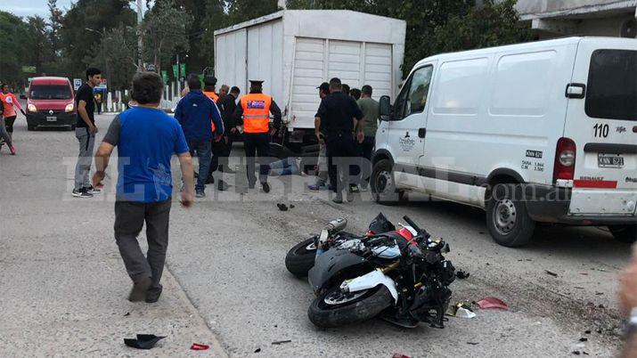 VIDEO  Un turista chocoacute con su moto de 1000cc en Las Termas