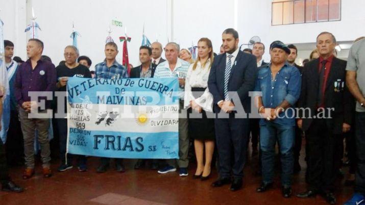 El acto principal en Frías por la guerra de Malvinas se efectuó en la Sociedad Sirio Libanés