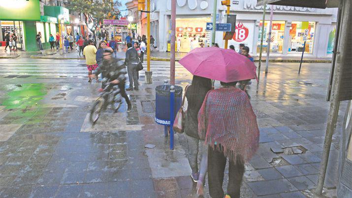 Santiago registrariacutea un otontildeo e invierno con lluvias superiores a las normales