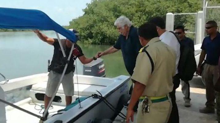 Alberto Samid ya vuela hacia la Argentina luego de ser expulsado por Belice