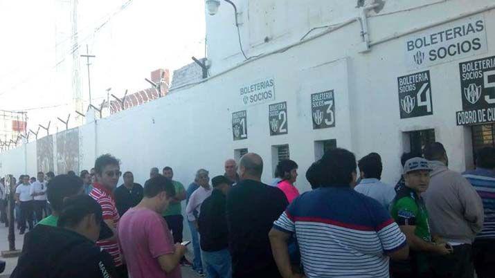 La venta de entradas se inicioacute a gran ritmo