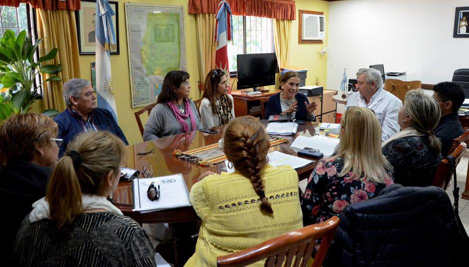 Autoridades de salud recibieron a integrantes de la comisioacuten de Salud de la Legislatura