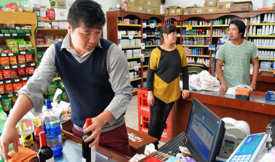 La Corte haraacute una audiencia por el cierre dominical de supermercados