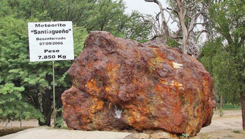 Preocupacioacuten de Rauacutel Abate por el robo de meteoritos en Chaco