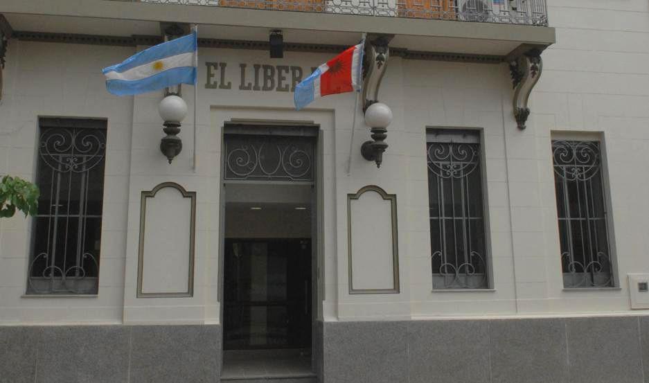 Referentes de diferentes sectores de la sociedad santiaguentildea saludaron a EL LIBERAL