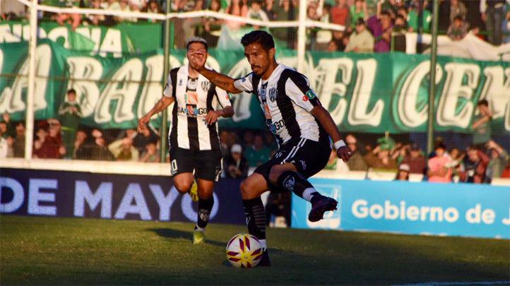 EN VIVO  El Ferro y Sarmiento (J) empatan en un vibrante partido