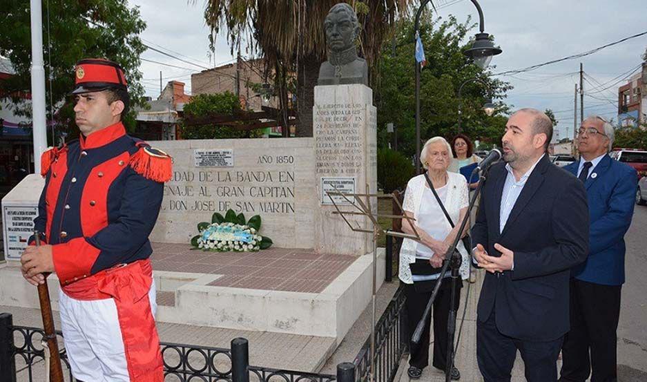 La Banda recibiraacute a treinta asociaciones sanmartinianas de gran parte del paiacutes