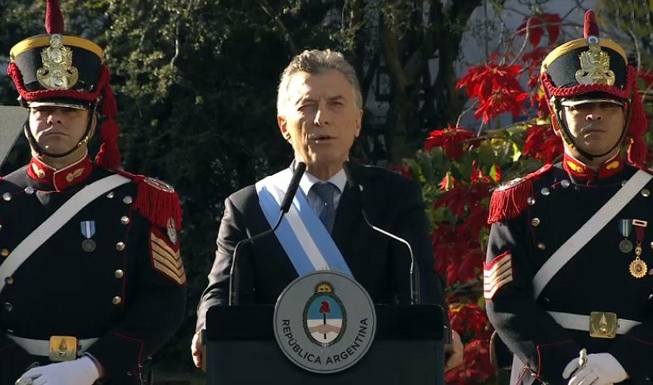 Mauricio Macri y Miguel aacutengel Pichetto celebraron el Diacutea de la Independencia en Tucumaacuten