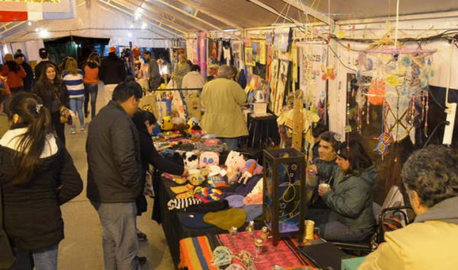 Toda la cartelera de este domingo por los festejos de la ciudad