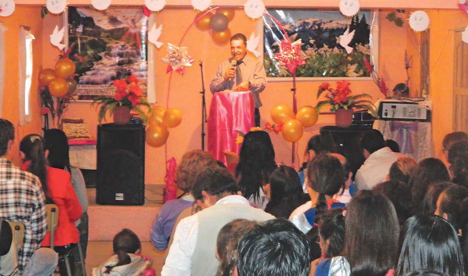 Organizan los festejos del octavo aniversario de La Nueva de Sinaiacute