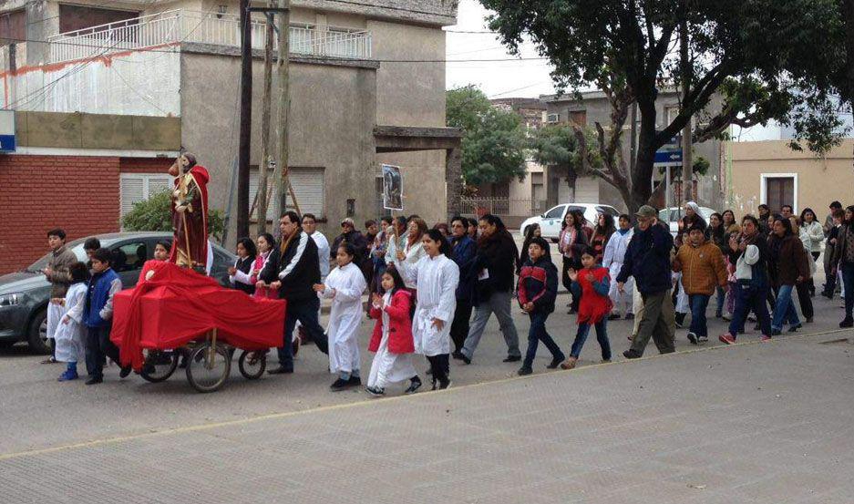 La fiesta patronal de Santiago Apoacutestol tendraacute  como actividad central la consagracioacuten del templo