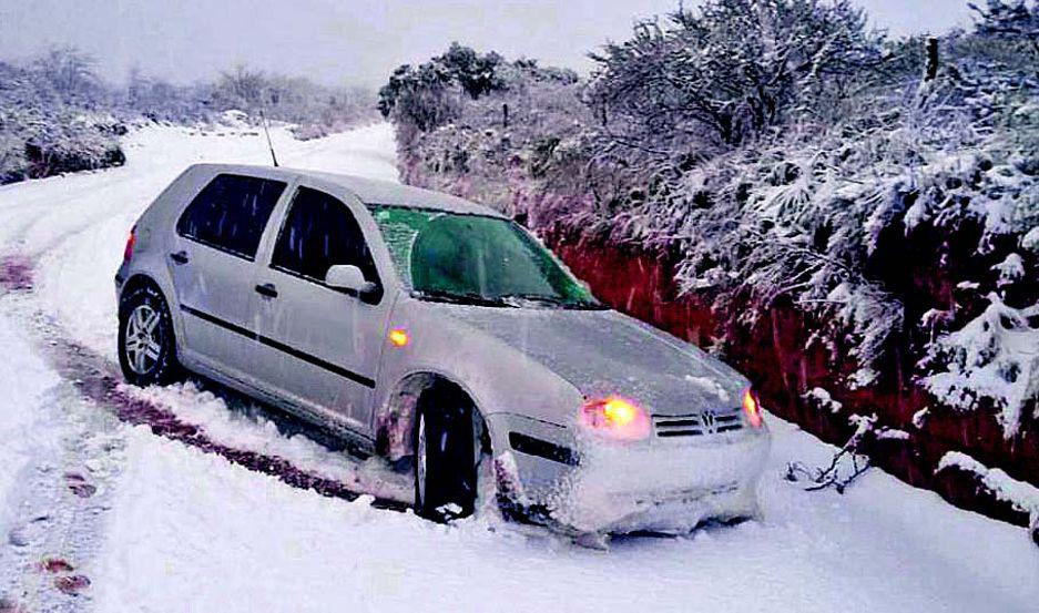 Entre nieve y garrotillo un fenoacutemeno totalmente atiacutepico para nuestra geografiacutea nortentildea