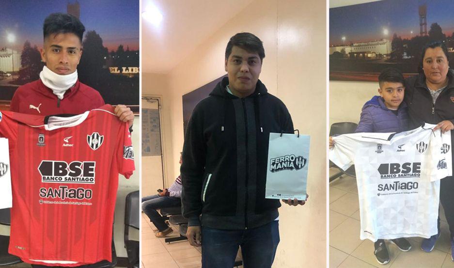 Los ganadores de las camisetas de Central Coacuterdoba felices con su premio