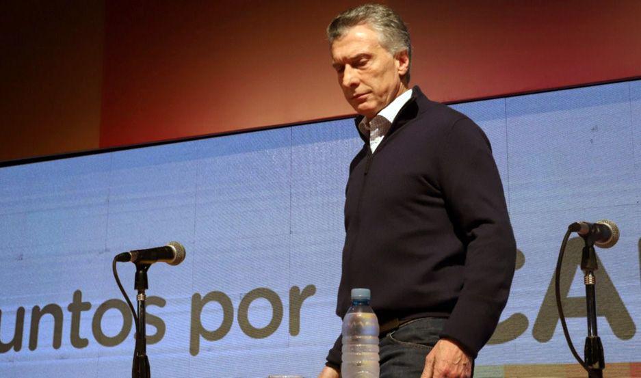 Mauricio Macri postergoacute la reunioacuten de Gabinete para las 1530