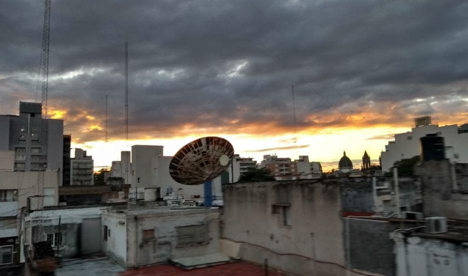 Asiacute estaraacute el tiempo mantildeana en Santiago en la antesala a Santa Rosa