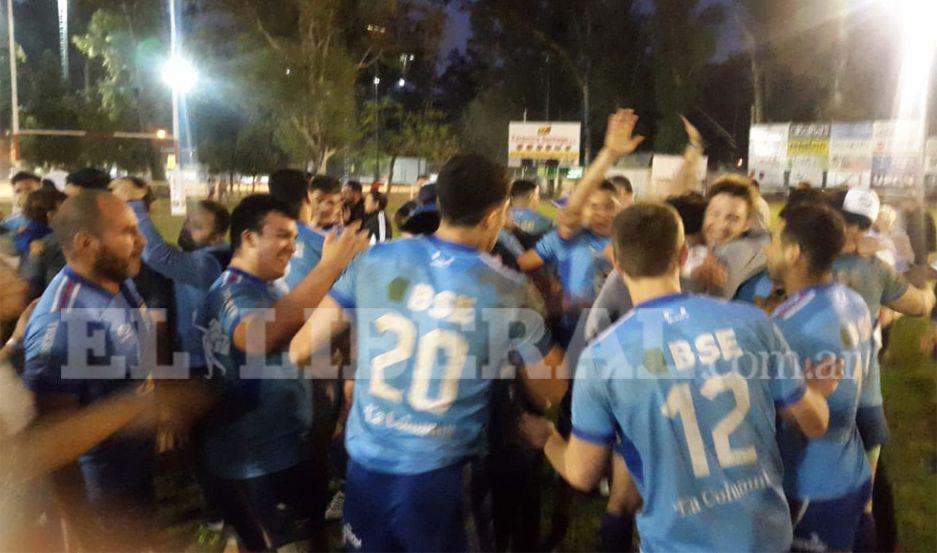 VIDEO  Rugby- el claacutesico santiaguentildeo quedoacute en manos de Old Lions que se consagroacute campeoacuten