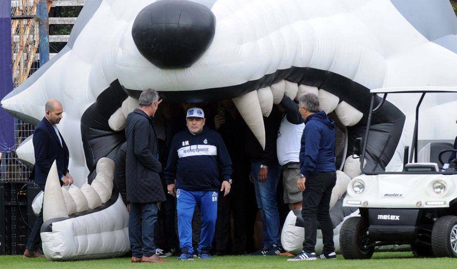 Diego Armando Maradona dirigir un nuevo partido de Gimnasia