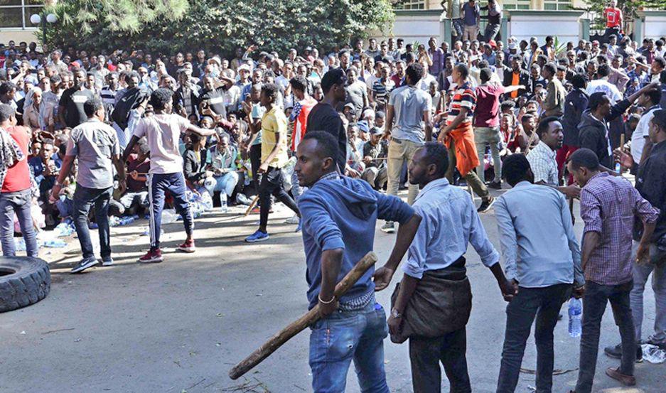 Protestas contra el primer ministro de Etiopiacutea- 27 muertos