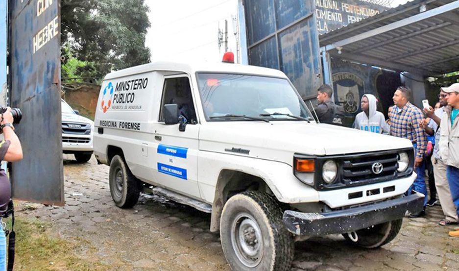 Mueren 18 reclusos en  sangriento tiroteo en  una caacutercel de Honduras