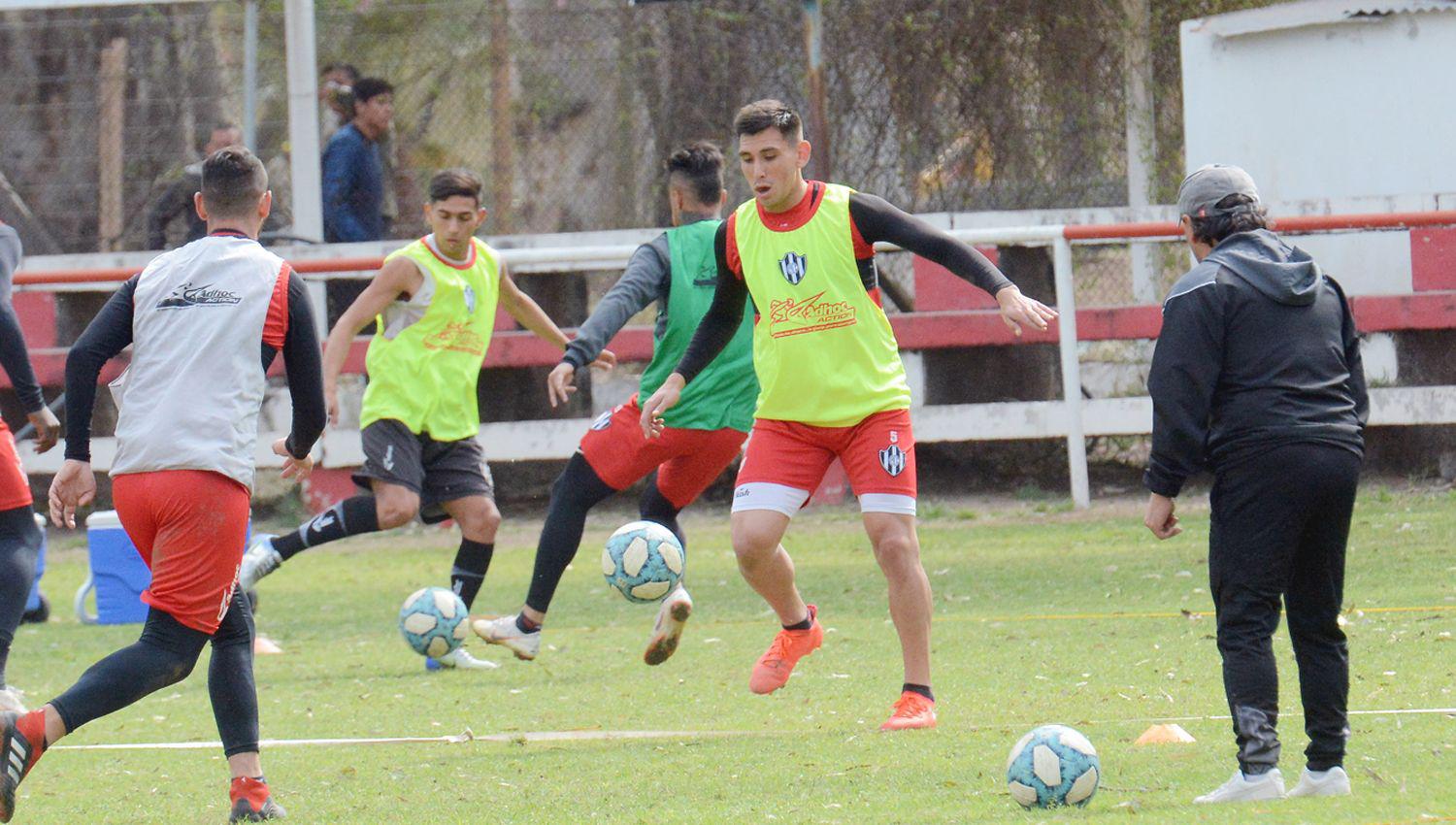 OBJETIVO Gustavo Coleoni reconoció la complejidad de enfrentarse con River pero anticipó que estn capacitados para sacar un buen resultado 
