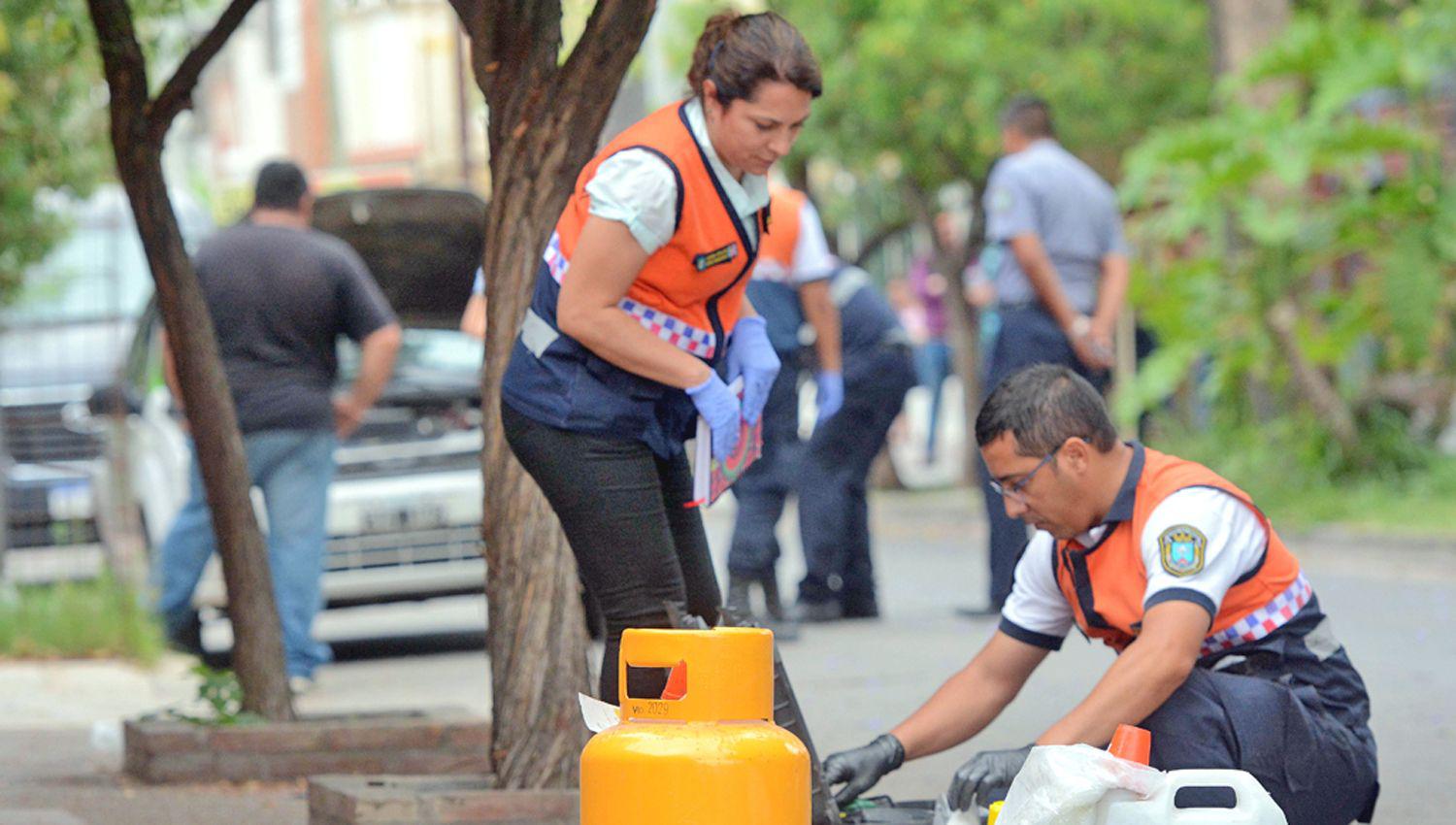 ATRACO El 12 de noviembre tres delincuentes armados interceptaron a los tesoreros y se alzaron con 2413080
