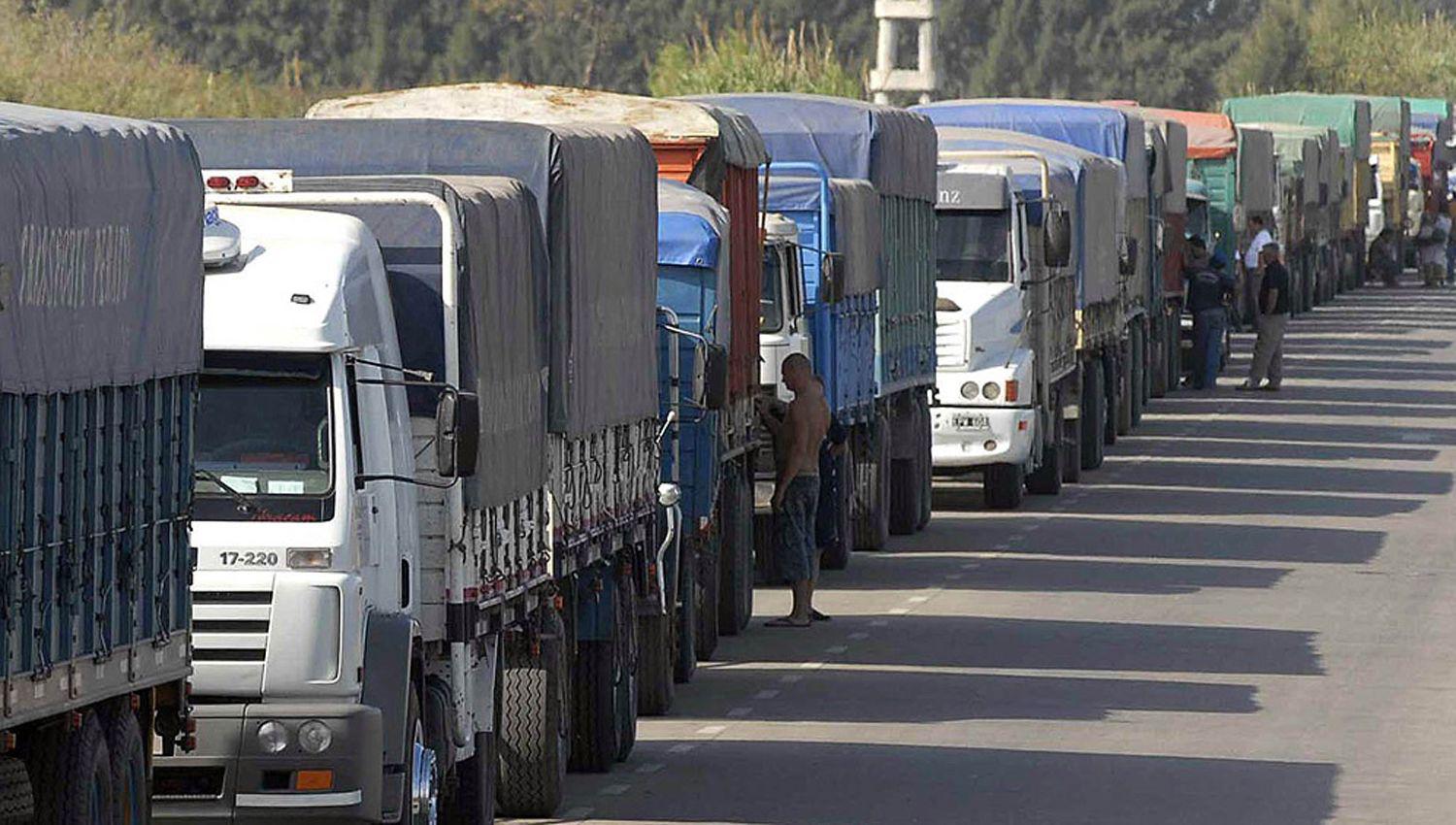 Acuerdan nuevo protocolo de higiene para cuidar a los trabajadores de cargas generales