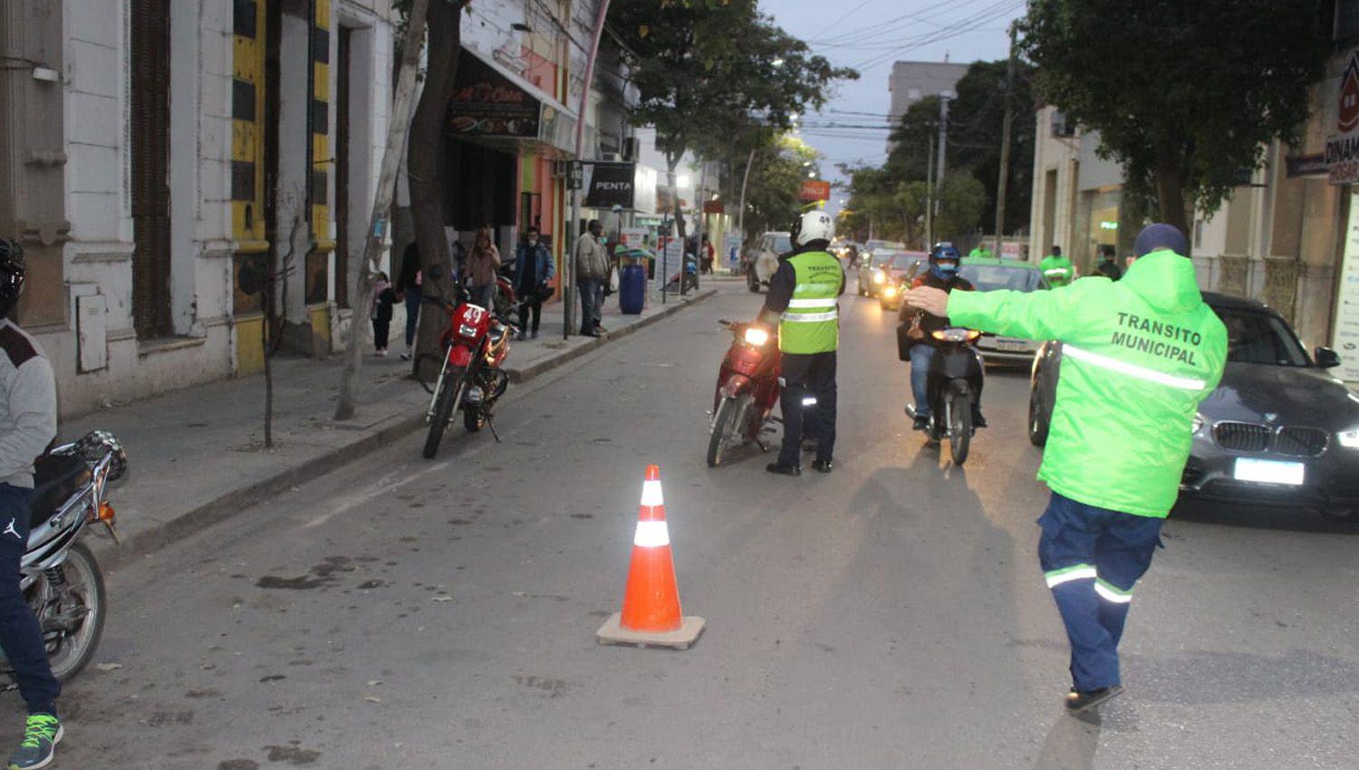 La Capital mantiene el control del cumplimiento del protocolo para circular en vehiacuteculos